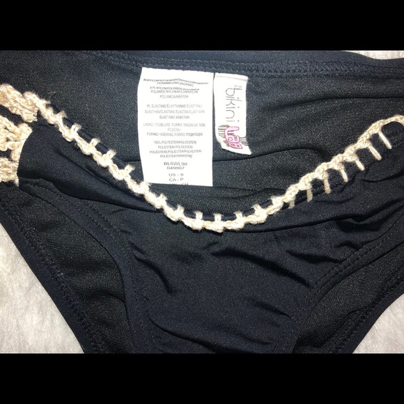 Bikini Lab size small black crochet bikini bottoms - Picture 2 of 3
